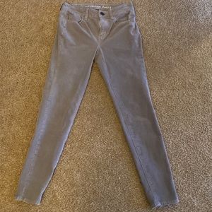 American Eagle Super Stretch Corduroys | Gray | Skinny-Fit | 0-short